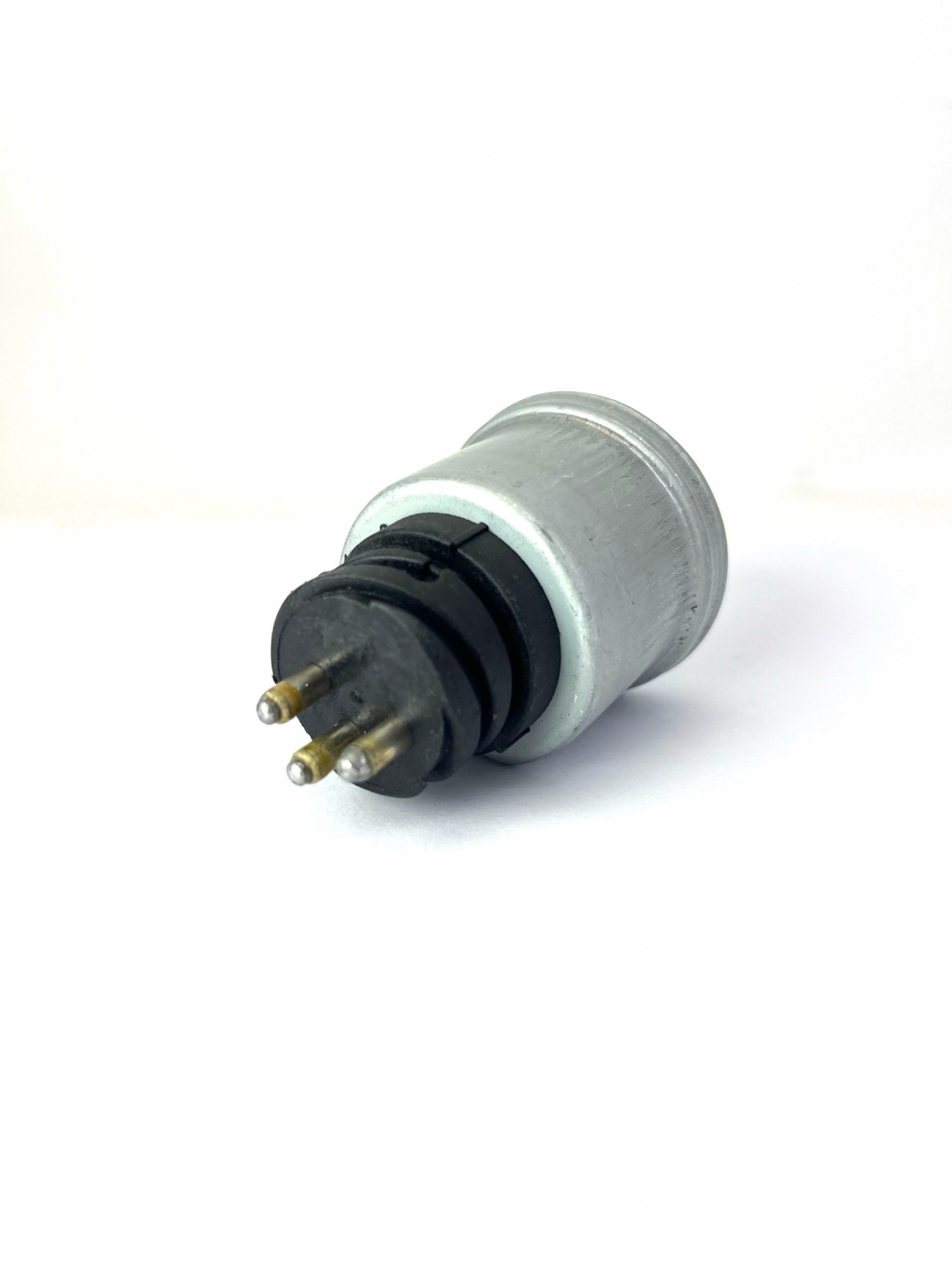 Z5134 - SENSOR DA PRESSÃO DO FREIO DE AR - TRATOR - NEW HOLLAND: 87564377